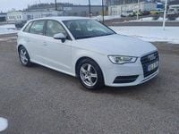 Begagnad Audi A3 Attraction 110 HK (80 kW) 2014 Vit