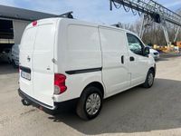 begagnad Nissan NV200 Van 1.5 dCi 1 ägare Navi Bak-kamera Dragkrock