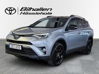 Begagnad Toyota RAV4 Hybrid 200 HK (147 kW) 2018 Silver SUV