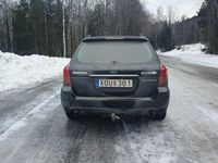 begagnad Subaru Outback 3.0 4WD Euro 4