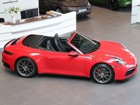 begagnad Porsche 911 Carrera Cabriolet 2020 Röd