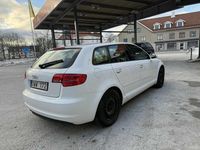 Begagnad Audi A3 Comfort 105 HK (77 kW) 2012 Vit Halvkombi