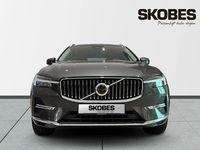 Begagnad Volvo XC60 2022 Grå SUV