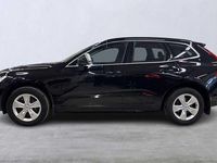 Begagnad Volvo XC60 Momentum 200 HK (147 kW) 2022 Svart SUV