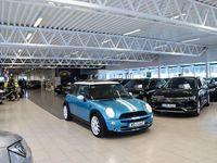 Begagnad Mini Cooper 116 HK (85 kW) 2005 Blå Halvkombi