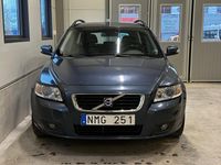 Begagnad Volvo V50 Momentum 125 HK (91 kW) 2009 Blå Kombi