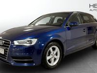 Begagnad Audi A3 Attraction 110 HK (80 kW) 2016 Blå
