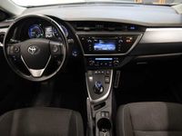 begagnad Toyota Auris Hybrid e-CVT Edition 50 M-Värmare 136hk