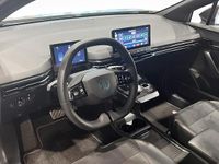 Begagnad MG MG4 EV 319 kW (435 HK) 2023 Grön Halvkombi