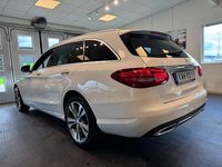 Begagnad Mercedes C250 204 HK (150 kW) 2015 Vit Kombi