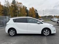 begagnad Toyota Verso 1.6 111hk 7-sits Backkamera 12400 mil Välvårdad