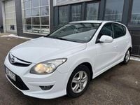 Begagnad Hyundai i30 116 HK (85 kW) 2012 Vit Halvkombi