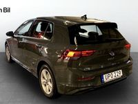 begagnad VW Golf VII Life 1.5 TSI 150hk /Backkamera/Drag/P-värmare
