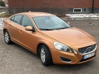 Begagnad Volvo S60 205 HK (150 kW) 2011 Saffran Sedan