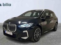 Begagnad BMW 230e Active Tourer 2023 Svart Minibuss