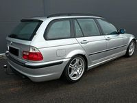 Begagnad BMW 320 170 HK (125 kW) 2005 Kombi