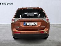 begagnad Mitsubishi Outlander 2.2 Di-D 4WD (150hk)