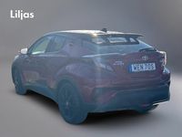 Begagnad Toyota C-HR Edition 124 HK (91 kW) 2019 Röd SUV