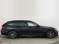 begagnad BMW 530 e xDrive Touring M-Sport
