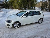 Begagnad VW Golf VIII GTE 204 HK (150 kW) 2020