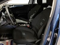 Begagnad Ford Focus Active 125 HK (91 kW) 2023 Blå Halvkombi