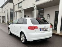 begagnad Audi A3 Sportback 1.6 TDI Attraction, Comfort Euro 5