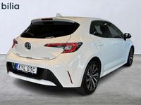 begagnad Toyota Corolla Verso Corolla 1,8 Hybrid Style Carplay B-kamera Keyless 2021, Kombi