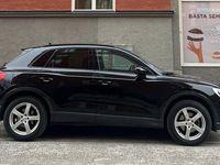 begagnad Audi Q3 2023 överlåtelse privatleasing 5600 kr/mån