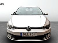 begagnad VW Golf VIII Life 1,5 TSI 150/Nav/ Sensorer/ Lane assist