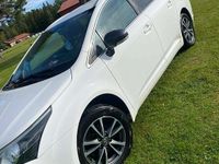 Begagnad Toyota Avensis 126 HK (92 kW) 2012 Kombi