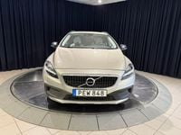 Begagnad Volvo V40 CC Momentum 152 HK (111 kW) 2017 Brun metallic Kombi