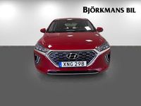 Begagnad Hyundai Ioniq Premium 165 HK (121 kW) 2020 Röd Halvkombi