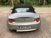 Begagnad BMW Z4 170 HK (125 kW) 2005 Silver Cab