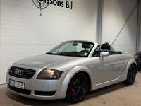 Begagnad Audi TT Roadster 180 HK (132 kW) 2002 Silver Cab