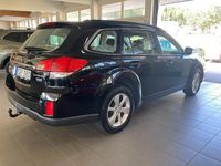 Begagnad Subaru Outback 150 HK (110 kW) 2013 Svart SUV