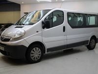 Begagnad Opel Vivaro 117 HK (86 kW) 2007 Grå Minibuss