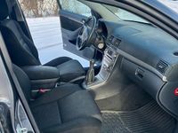 Begagnad Toyota Avensis 147 HK (108 kW) 2008 Kombi