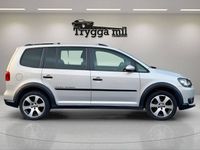 begagnad VW Touran Cross 1.4 TSI Manuell, 140hk, 7-sits