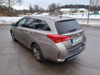 Begagnad Toyota Auris Touring Sports 124 HK (91 kW) 2015 Kombi