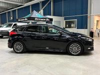 Begagnad Ford Focus ST 250 HK (183 kW) 2017 Svart Halvkombi