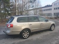 begagnad VW Passat Variant 2.0 TDI 16V 4Motion Manuell, 140h