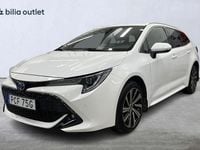 Begagnad Toyota Corolla Style 122 HK (89 kW) 2022 Vit Kombi