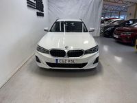 Begagnad BMW 330e 184 HK (135 kW) 2022 Vit Kombi
