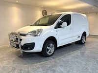 Begagnad Citroën Berlingo Propack Edition 99 HK (72 kW) 2015 Vit Minibuss