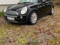 Begagnad Mini Cooper 116 HK (85 kW) 2004 Halvkombi