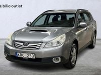 Begagnad Subaru Outback 150 HK (110 kW) 2010 Silver Kombi