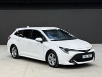 Begagnad Toyota Corolla Style 184 HK (135 kW) 2021 Vit Kombi