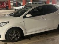 Begagnad Toyota Yaris Hybrid Active 116 HK (85 kW) 2020