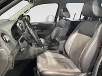 Begagnad VW Amarok 2016 Svart Pickup