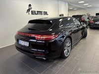 Begagnad Porsche Panamera Sport Turismo 330 HK (242 kW) 2018 Svart Kombi